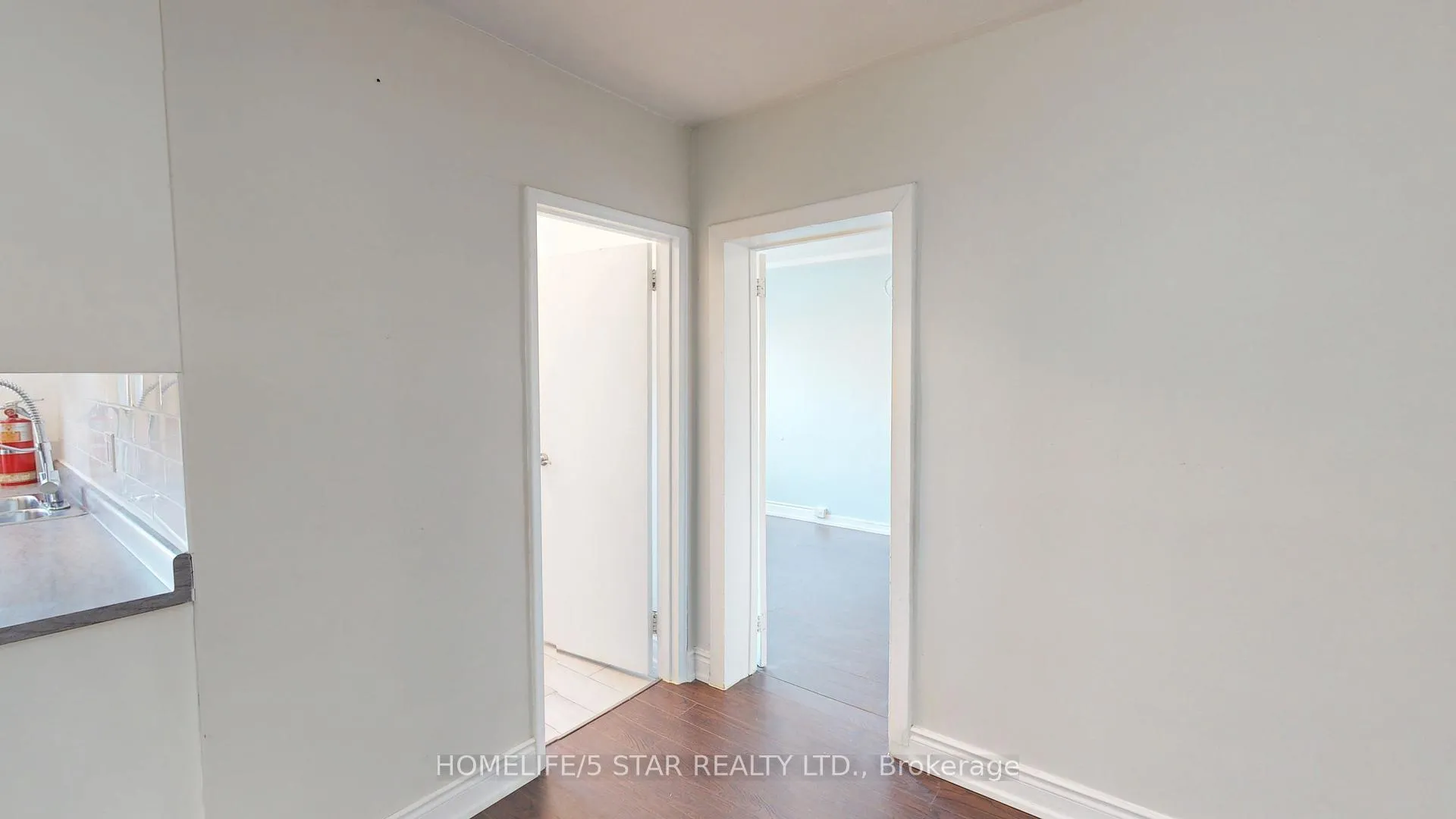 Photo 17 of Unit 6, 52 Waniska Avenue, Etobicoke, Stonegate-Queensway — HOMEH