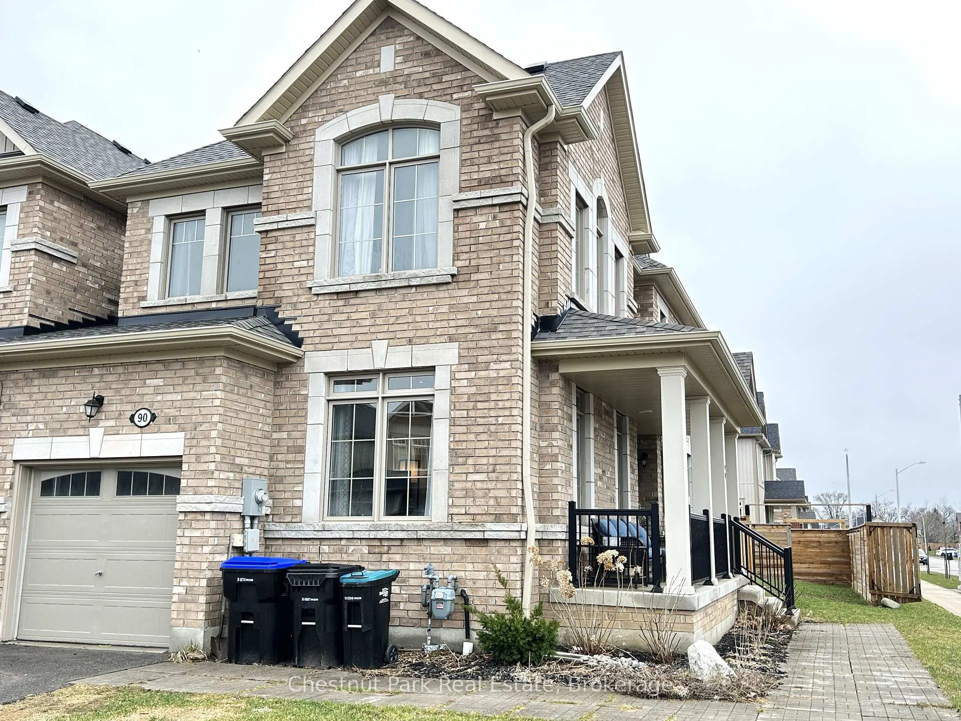 Photo 3 of 90 Tracey Lane, Collingwood — HOMEH