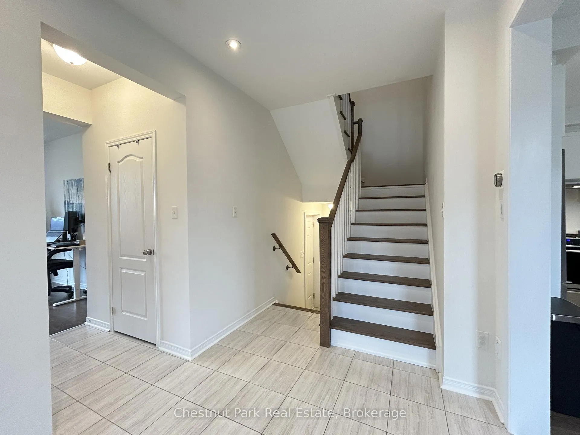 Photo 7 of 90 Tracey Lane, Collingwood — HOMEH