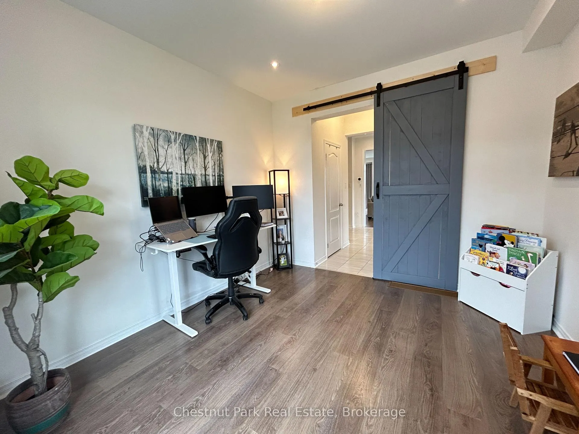 Photo 21 of 90 Tracey Lane, Collingwood — HOMEH