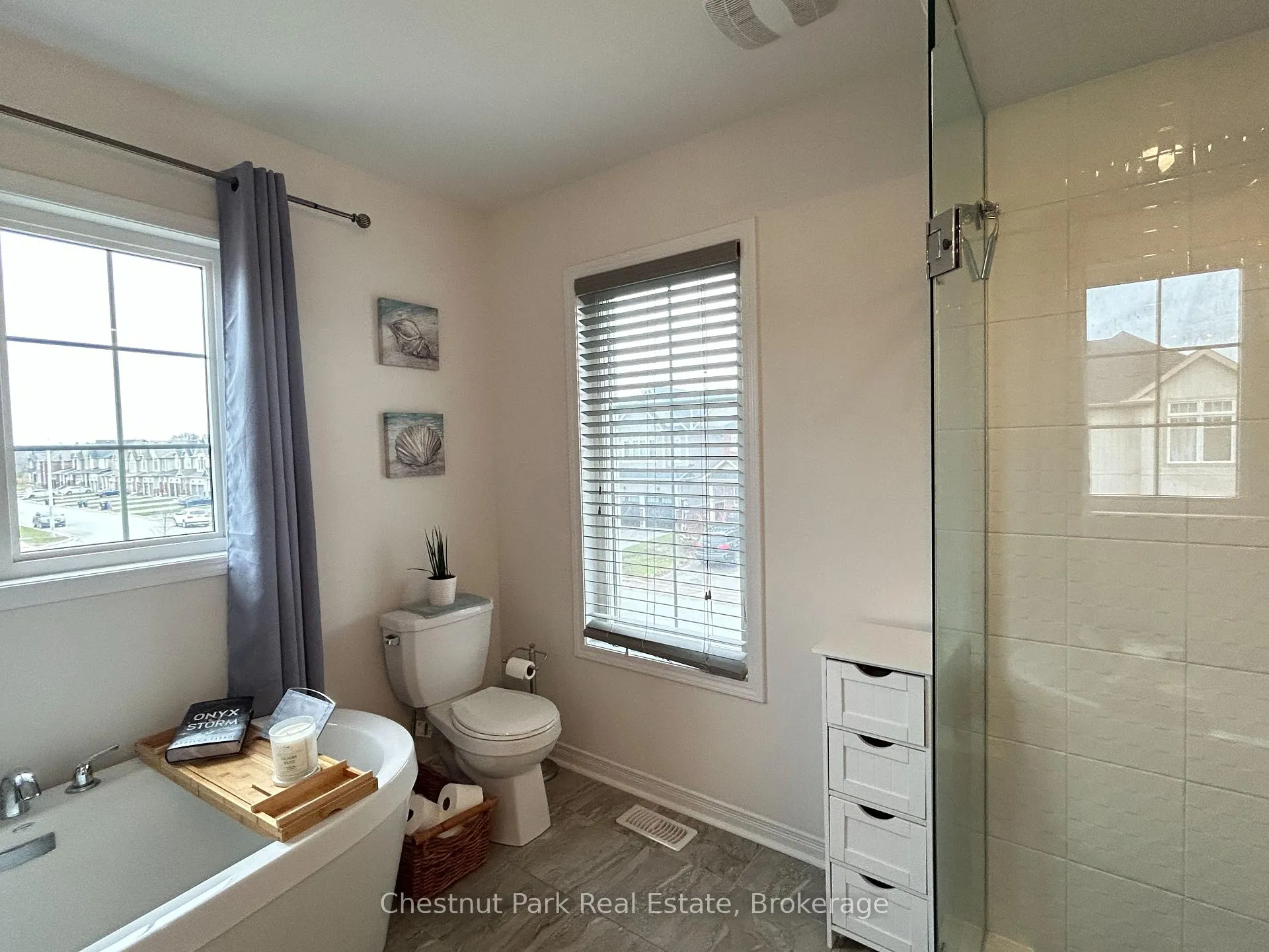 Photo 30 of 90 Tracey Lane, Collingwood — HOMEH