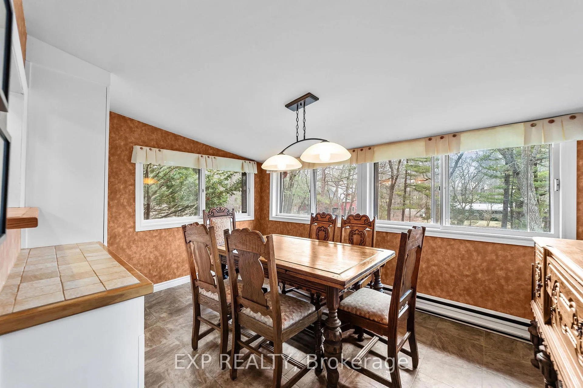 Photo 12 of 9 Summit Avenue, South Huron, Stephen — HOMEH