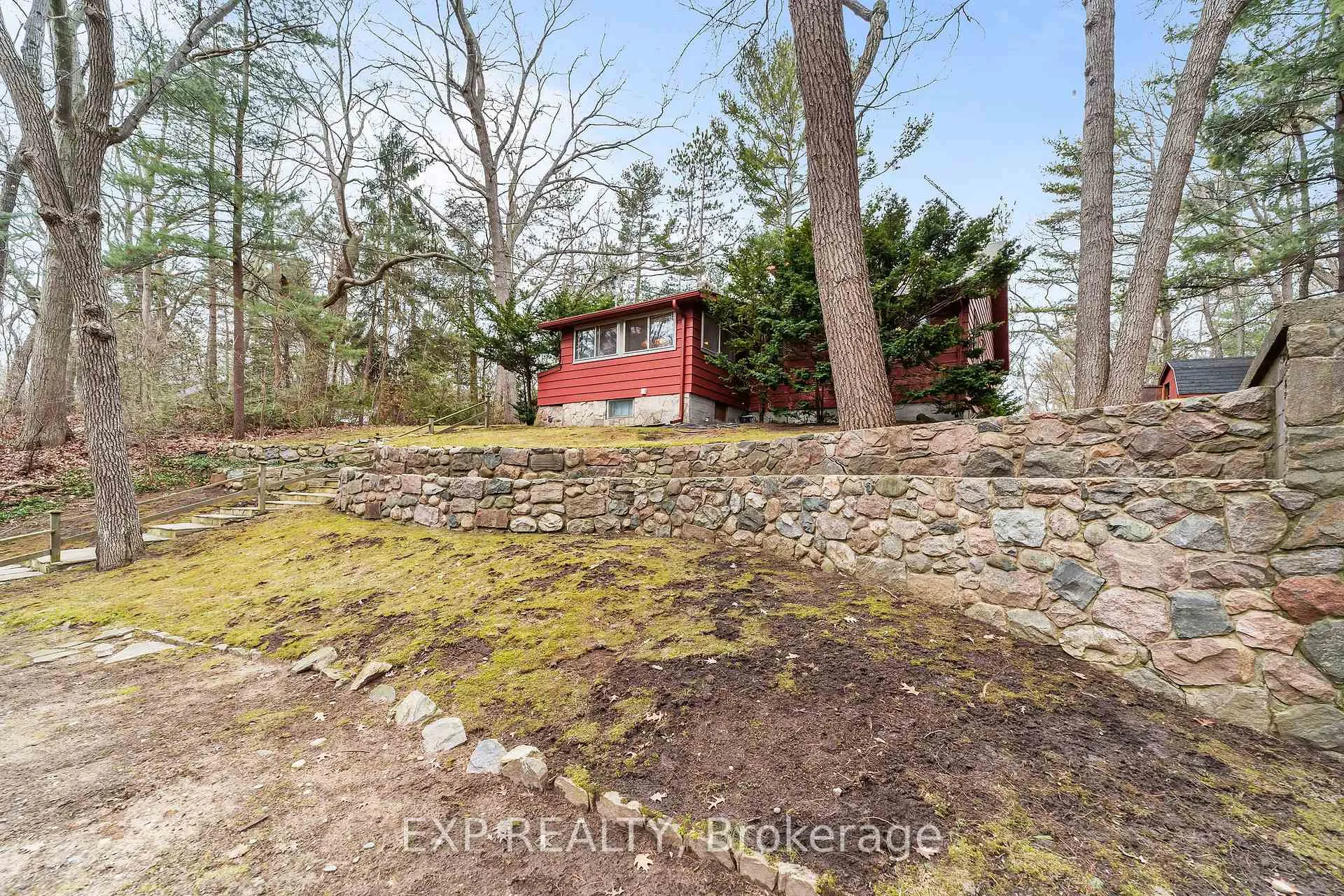 Photo 29 of 9 Summit Avenue, South Huron, Stephen — HOMEH