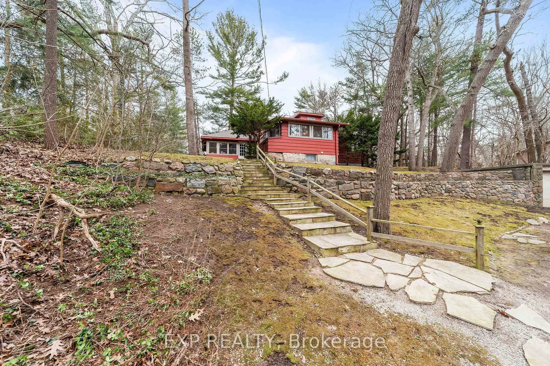 Photo 38 of 9 Summit Avenue, South Huron, Stephen — HOMEH