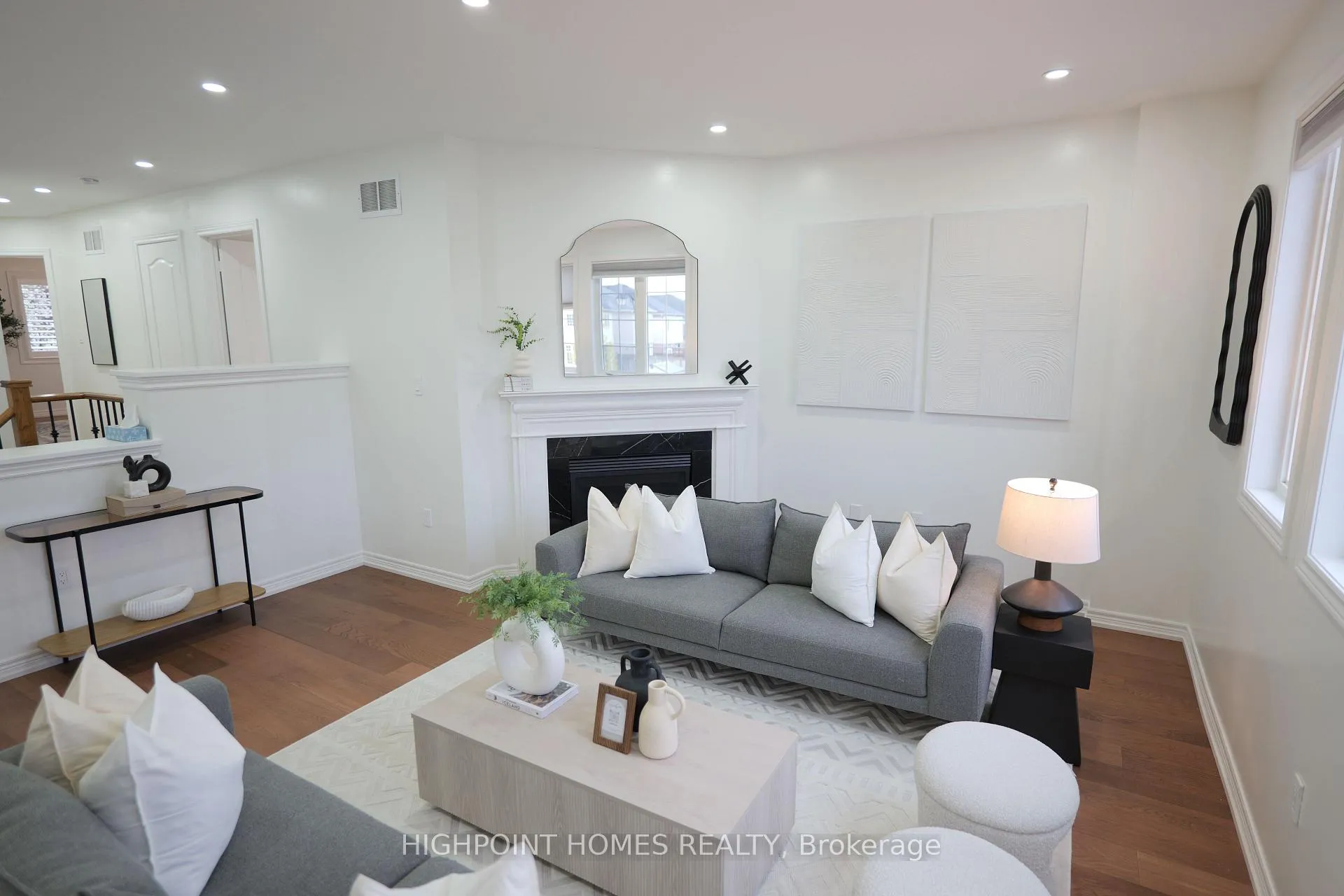Photo 18 of 4236 Saunders Crescent, Burlington, Rose — HOMEH