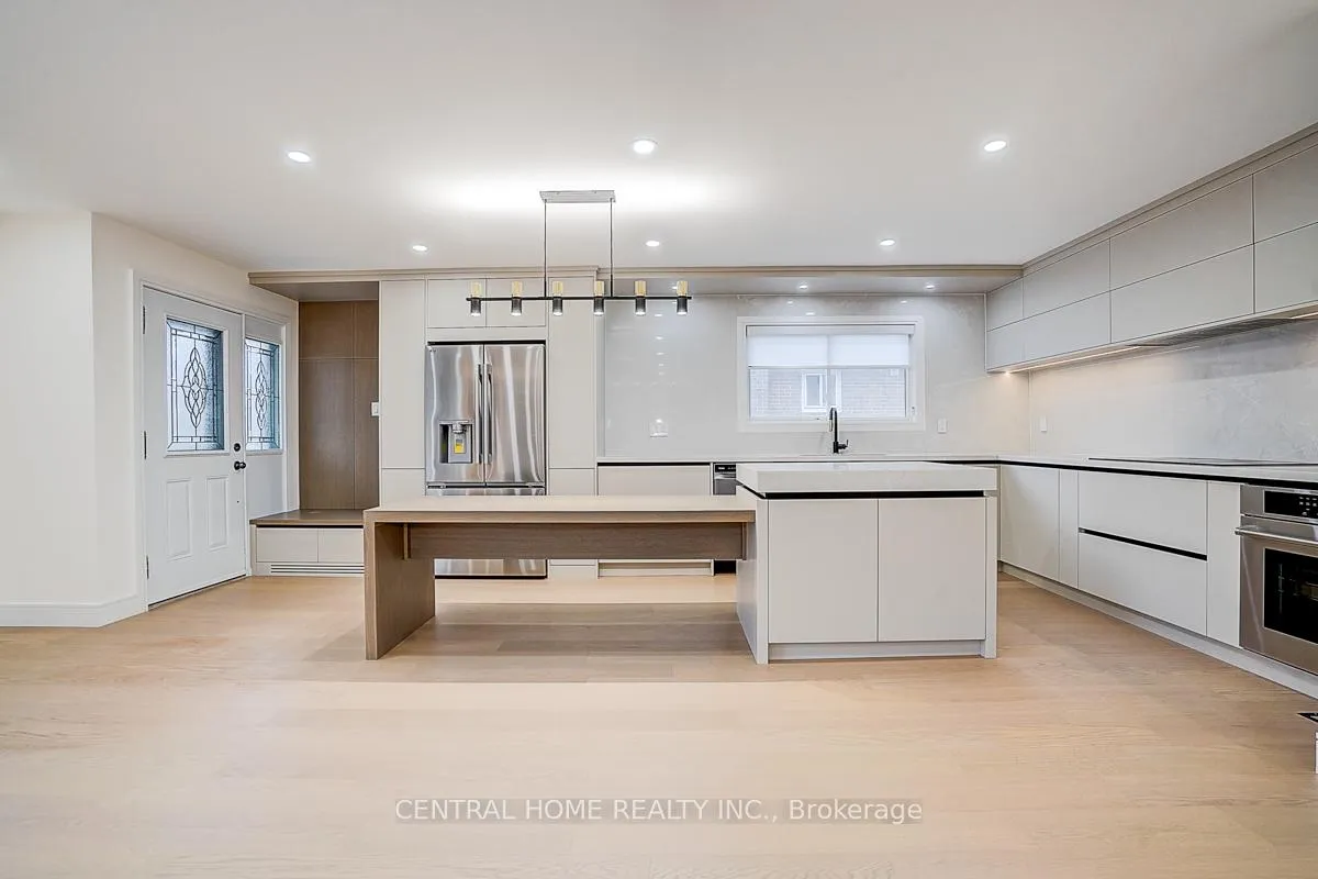 Photo 2 of Unit Main, 23 Bakerdale Road, Markham, Bullock — HOMEH