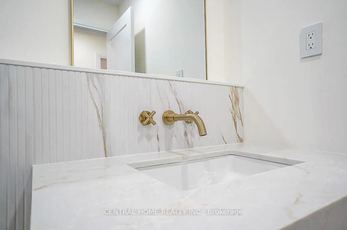 Photo 21 of Unit Main, 23 Bakerdale Road, Markham, Bullock — HOMEH