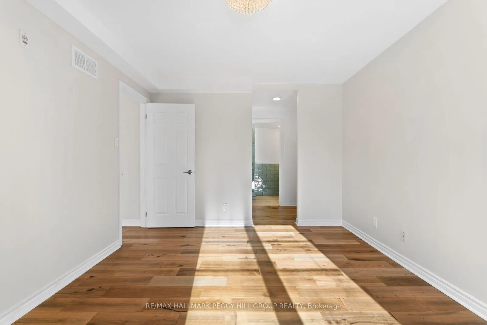 Photo 11 of Unit 307, 49 Jacobs Terrace, Barrie, Allandale — HOMEH