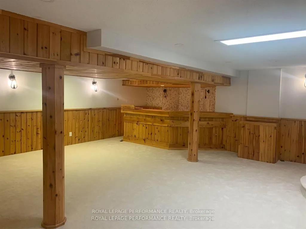 Photo 7 of 6136 Voyageur Drive, Ottawa, Convent Glen — HOMEH