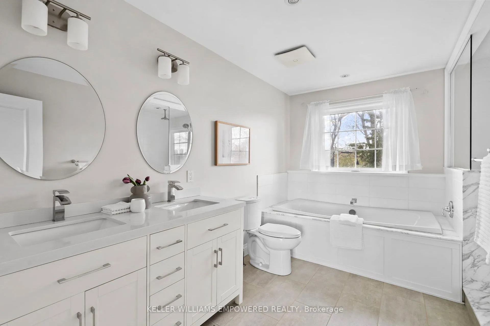Photo 16 of 10 Athol Avenue, Etobicoke, Stonegate-Queensway — HOMEH