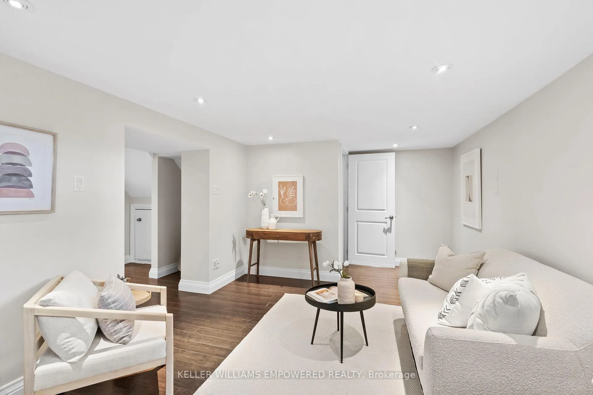 Photo 28 of 10 Athol Avenue, Etobicoke, Stonegate-Queensway — HOMEH