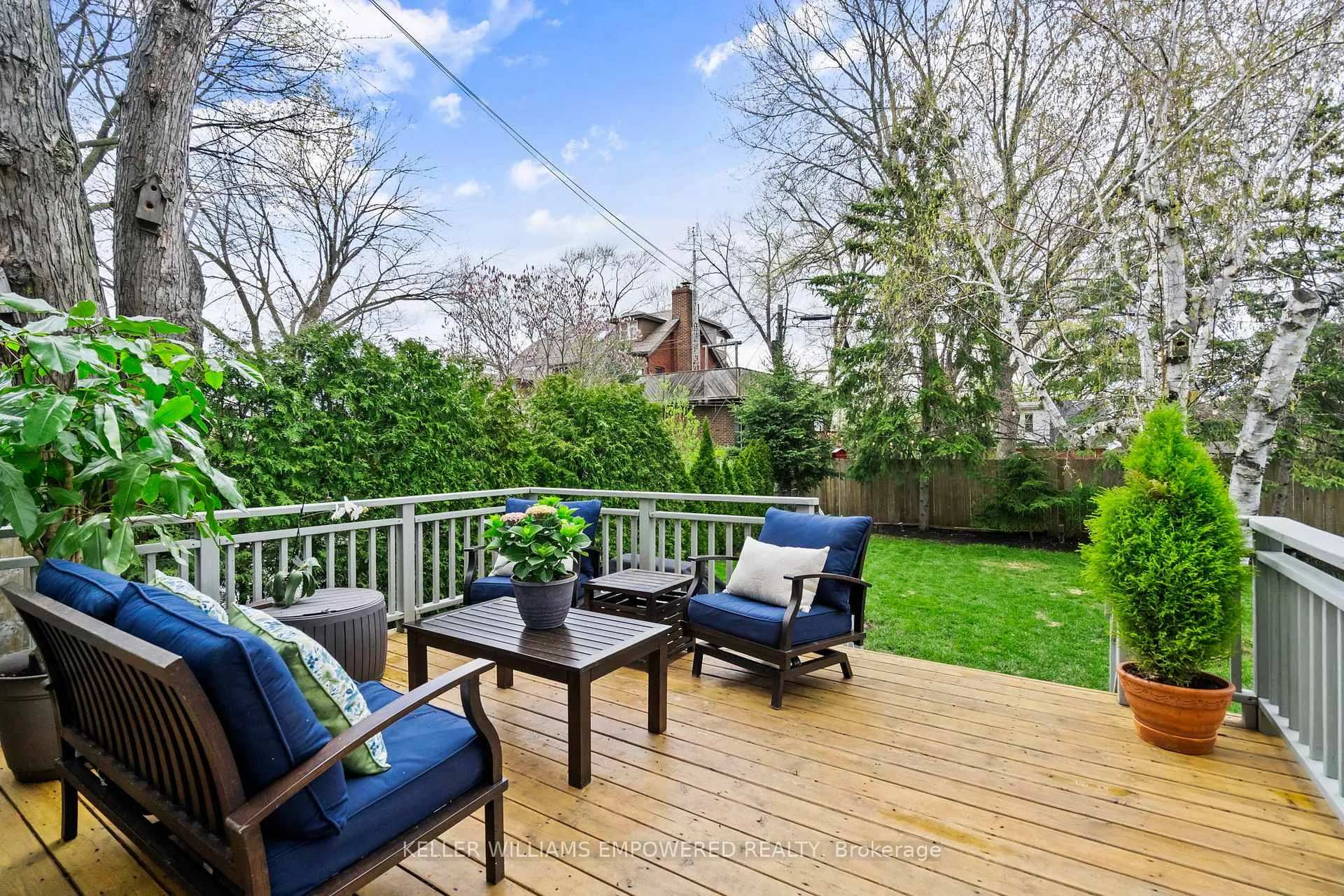 Photo 38 of 10 Athol Avenue, Etobicoke, Stonegate-Queensway — HOMEH