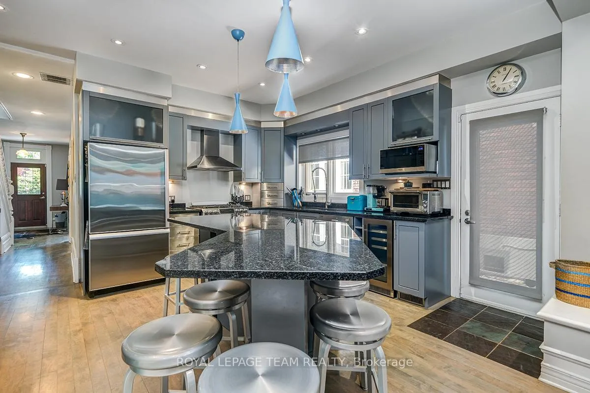 Photo 16 of 15 Fourth Avenue, Ottawa, Glebe — HOMEH