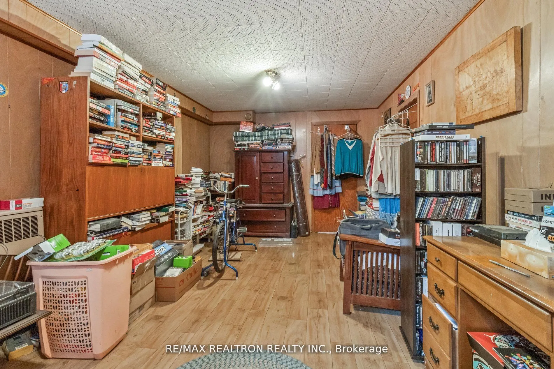 Photo 28 of 139 Yorkview Drive, North York, Willowdale West — HOMEH