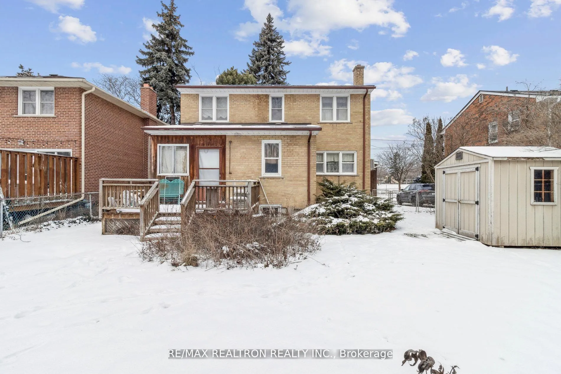 Photo 34 of 139 Yorkview Drive, North York, Willowdale West — HOMEH