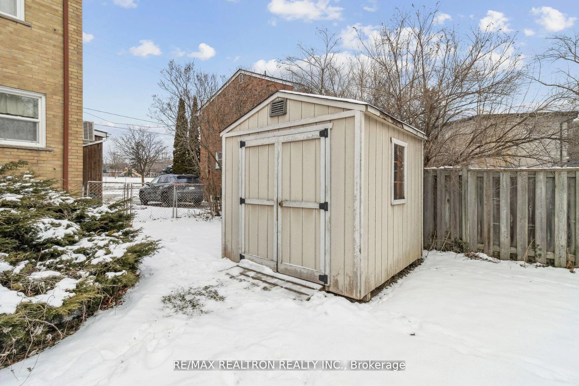 Photo 40 of 139 Yorkview Drive, North York, Willowdale West — HOMEH