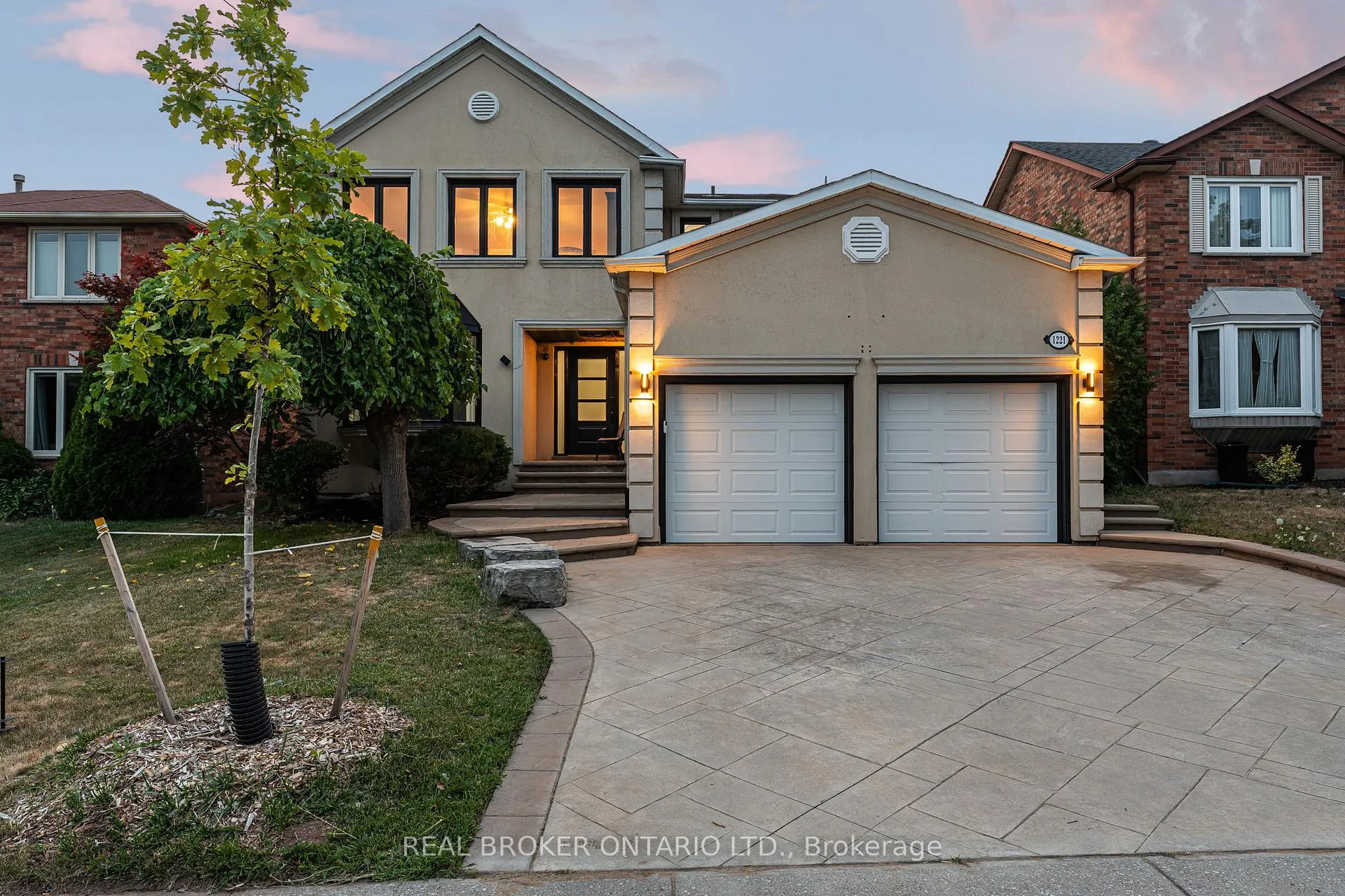 Photo 43 of 1221 Creekside Drive, Oakville, Wedgewood Creek — HOMEH