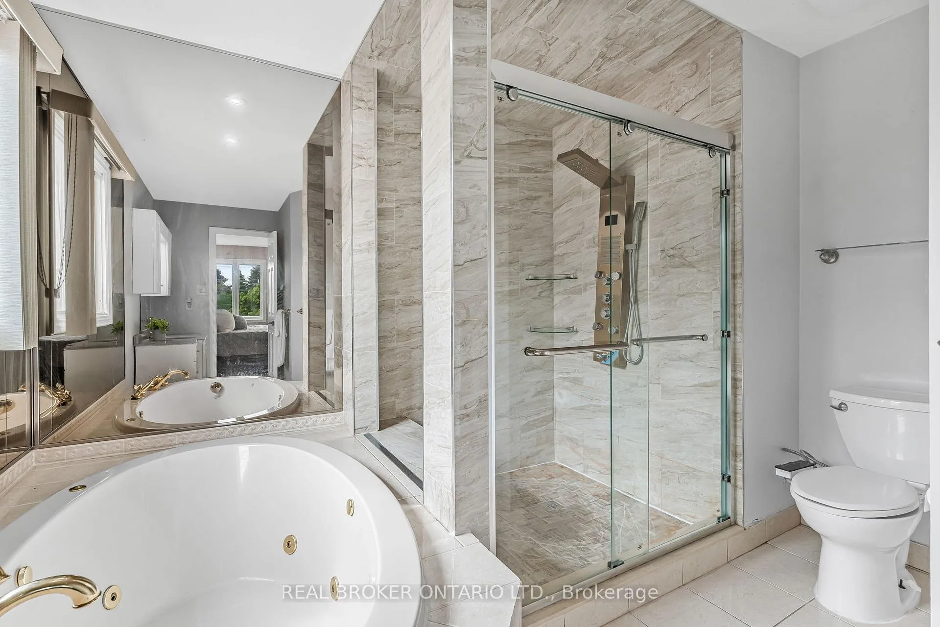Photo 20 of 1221 Creekside Drive, Oakville, Wedgewood Creek — HOMEH