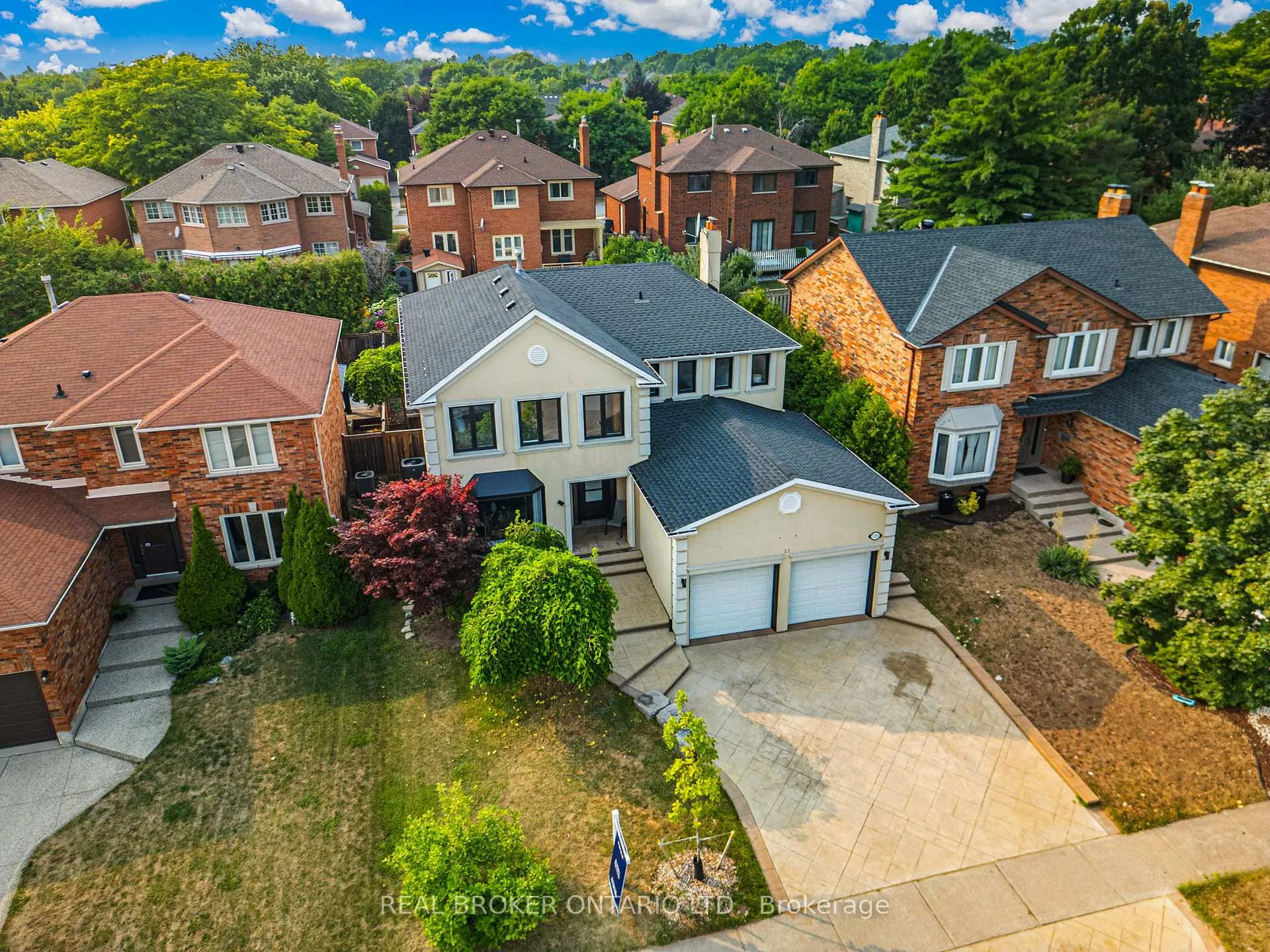 Photo 40 of 1221 Creekside Drive, Oakville, Wedgewood Creek — HOMEH