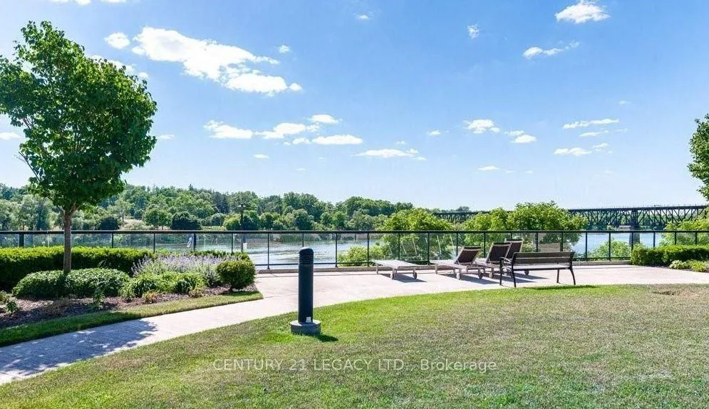 Photo 16 of Unit 811, 150 Water Street N, Cambridge — HOMEH