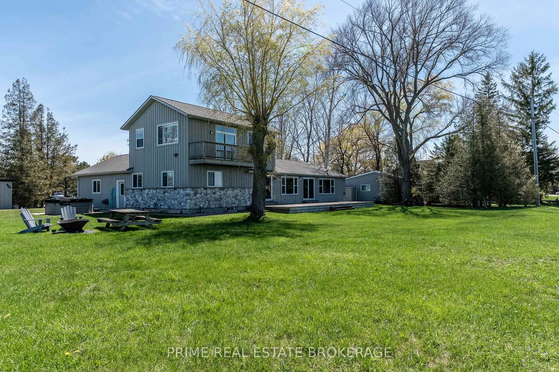 Photo 35 of 71899 Sunridge Crescent, Bluewater, Hay — HOMEH