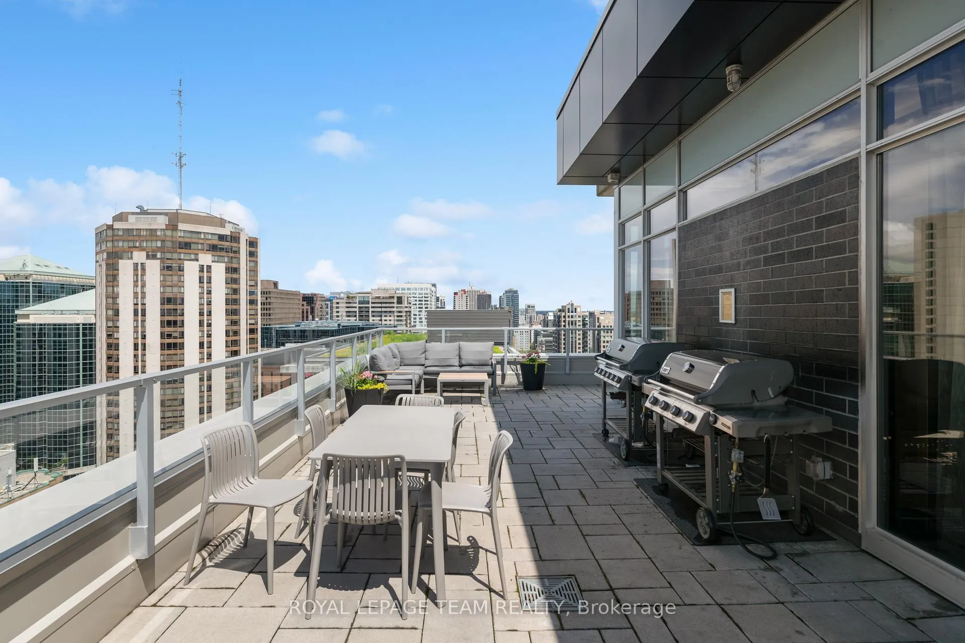 Photo 7 of Unit 409, 255 Bay Street N, Ottawa, Ottawa Centre — HOMEH