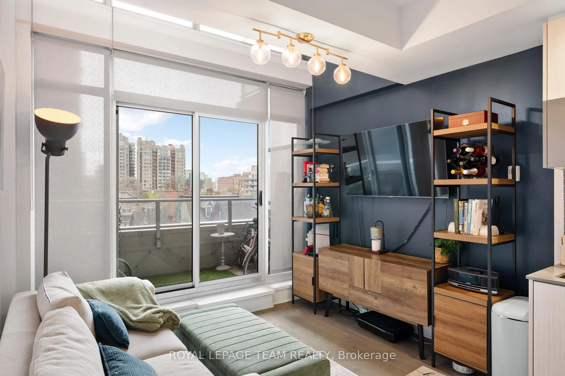 Photo 23 of Unit 409, 255 Bay Street N, Ottawa, Ottawa Centre — HOMEH