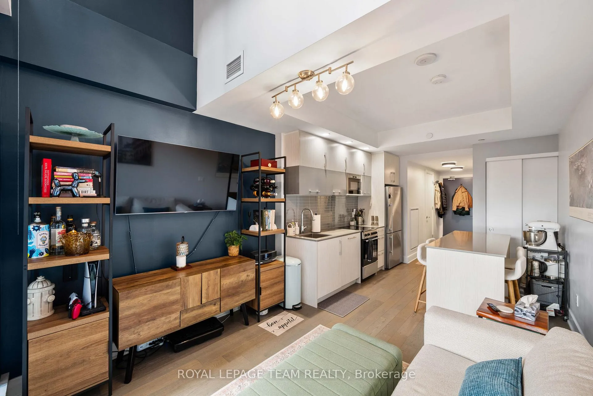 Photo 25 of Unit 409, 255 Bay Street N, Ottawa, Ottawa Centre — HOMEH