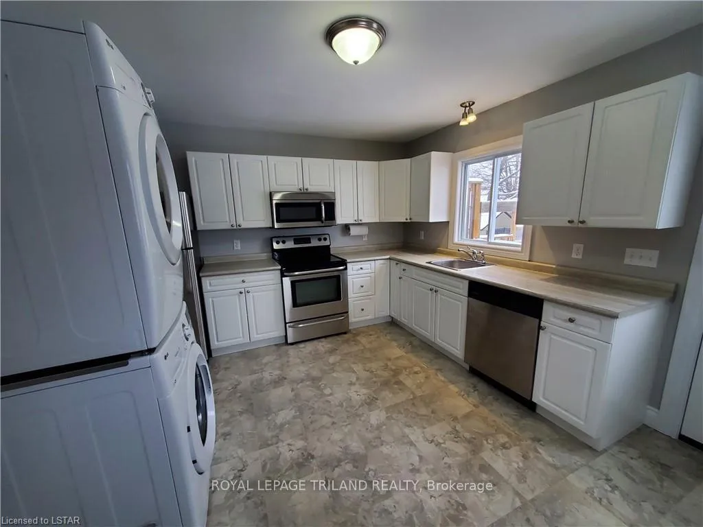 Photo 4 of Unit A, 125 Balaclava Street, St. Thomas — HOMEH