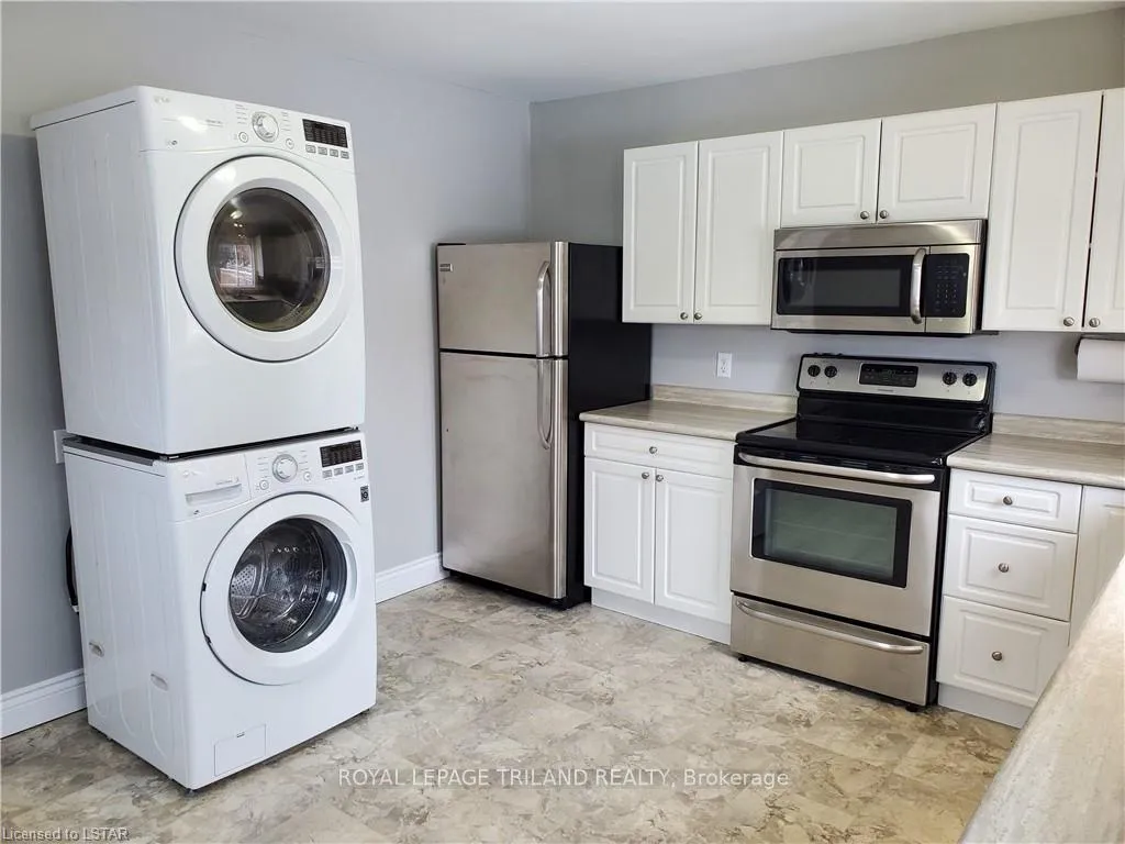 Photo 7 of Unit A, 125 Balaclava Street, St. Thomas — HOMEH