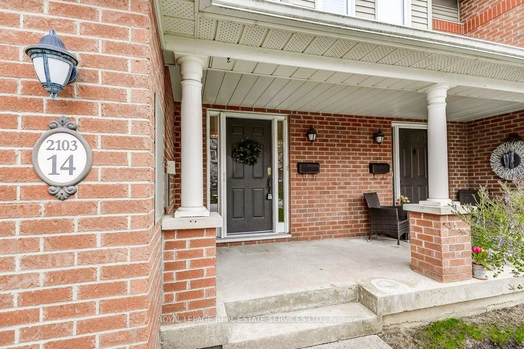 Photo 3 of Unit 14, 2103 Berwick Drive, Burlington, Rose — HOMEH