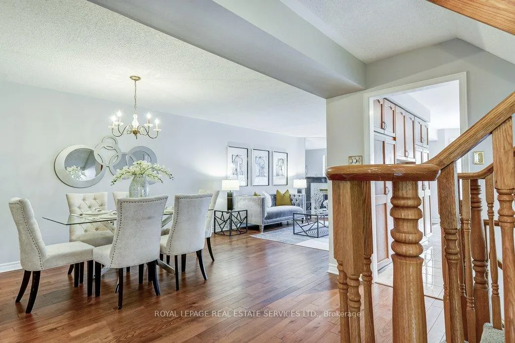 Photo 8 of Unit 14, 2103 Berwick Drive, Burlington, Rose — HOMEH