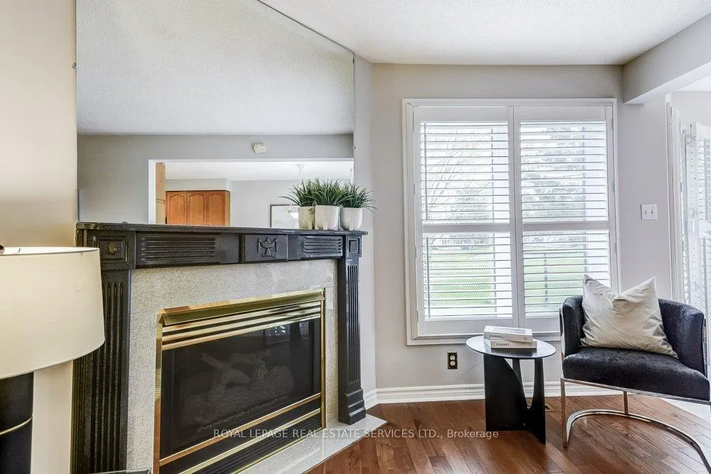 Photo 13 of Unit 14, 2103 Berwick Drive, Burlington, Rose — HOMEH