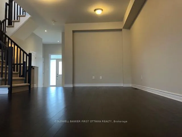 Photo 3 of 169 Shinny Avenue, Ottawa, Kanata - Emerald Meadows/Trailwest — HOMEH