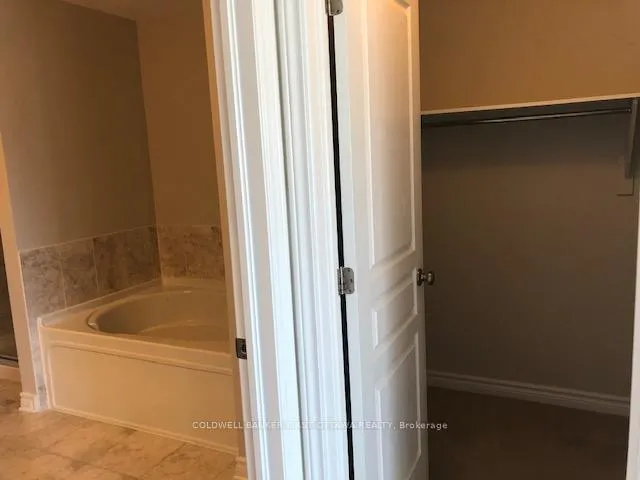Photo 17 of 169 Shinny Avenue, Ottawa, Kanata - Emerald Meadows/Trailwest — HOMEH