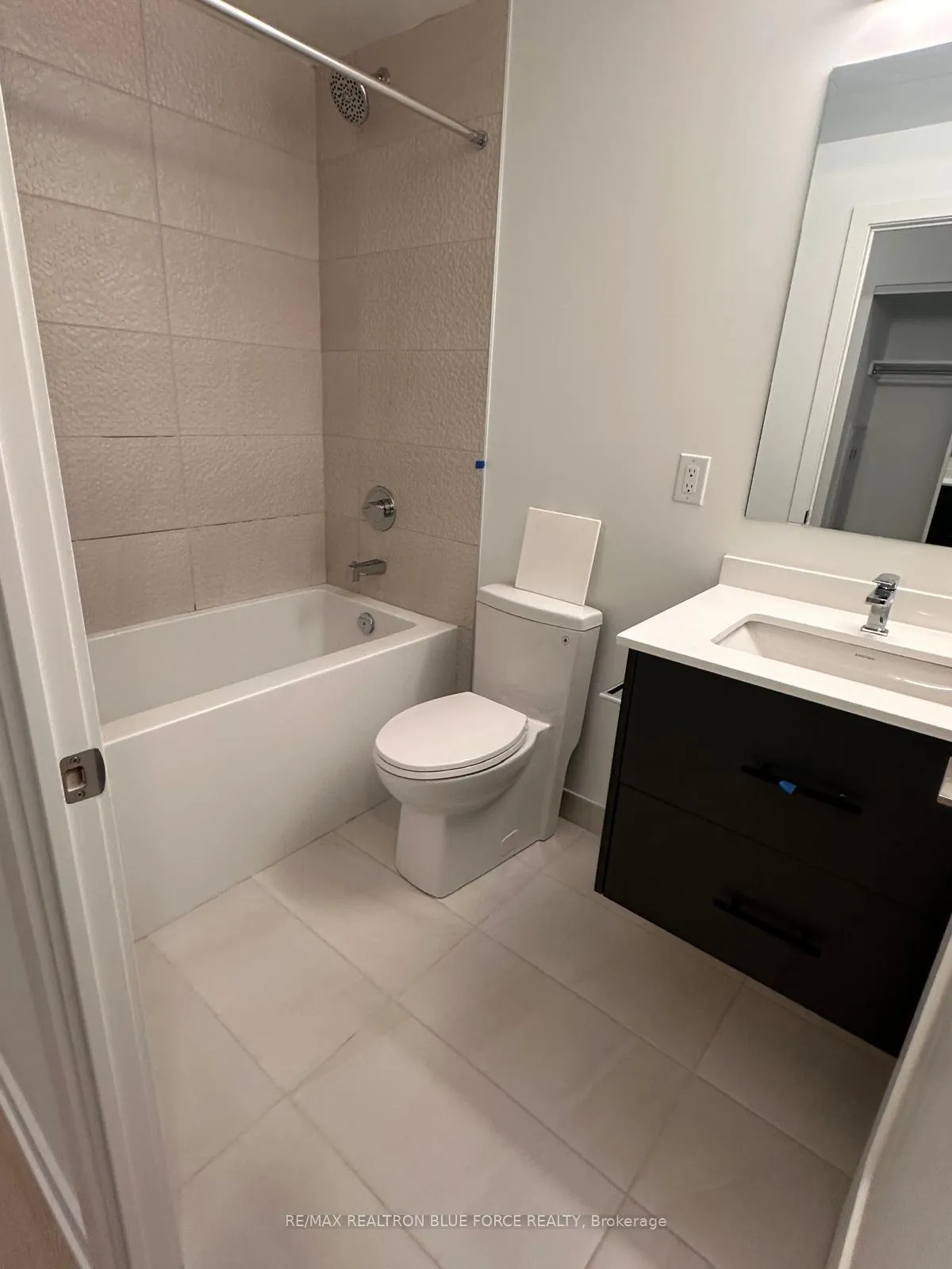 Photo 5 of Unit 1202, 9751 Markham Road N, Markham, Greensborough — HOMEH