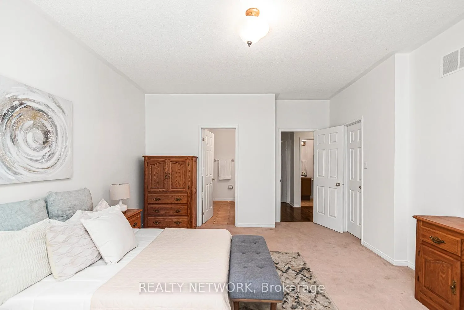Photo 25 of 102 Moore Crescent, Hamilton, Ancaster — HOMEH