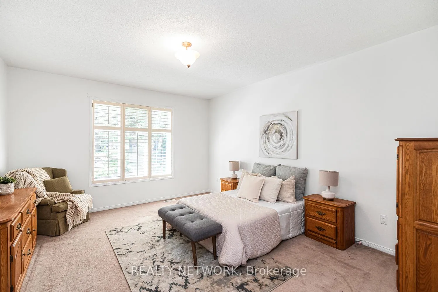 Photo 30 of 102 Moore Crescent, Hamilton, Ancaster — HOMEH