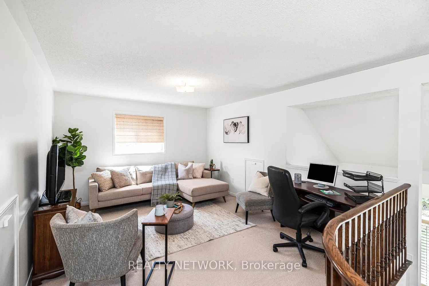 Photo 43 of 102 Moore Crescent, Hamilton, Ancaster — HOMEH