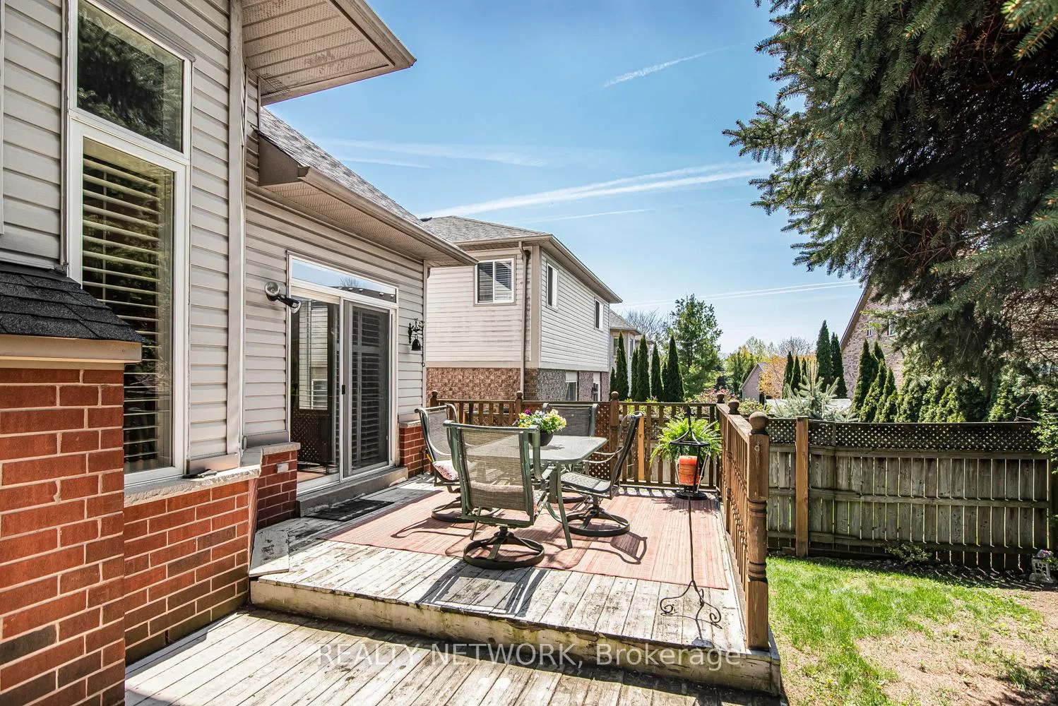 Photo 47 of 102 Moore Crescent, Hamilton, Ancaster — HOMEH