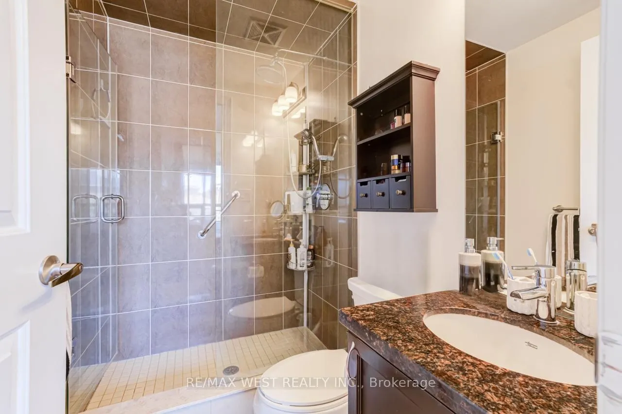 Photo 24 of Unit 230, 2396 Major MacKenzie Drive W, Vaughan, Maple — HOMEH