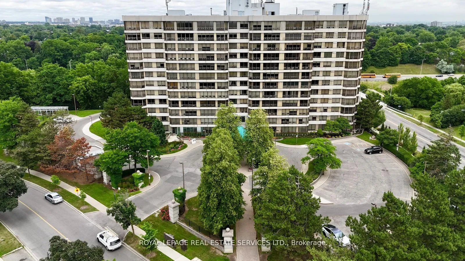Photo 47 of Unit 512, 310 Mill Street S, Brampton, Brampton South — HOMEH