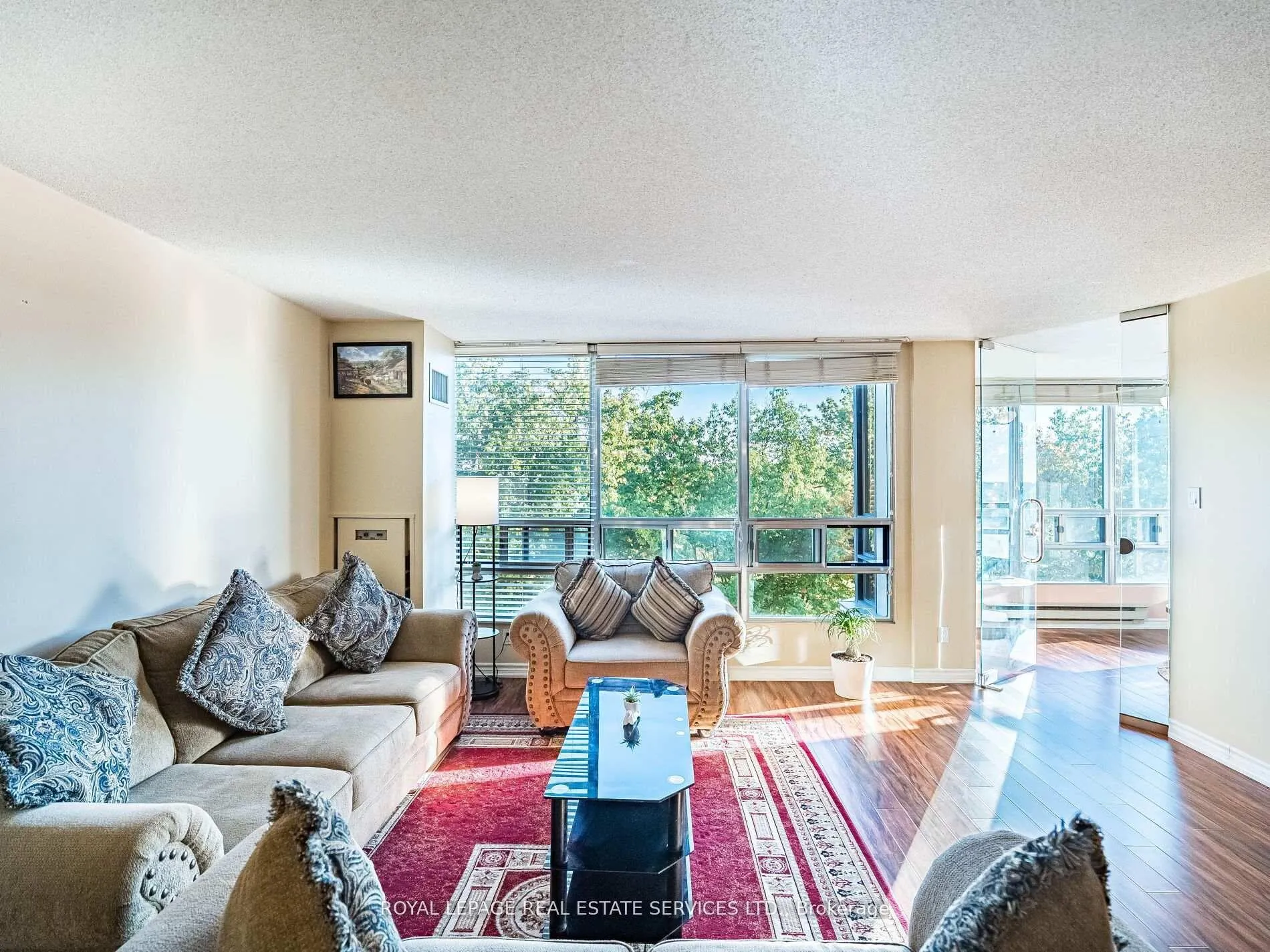 Photo 16 of Unit 512, 310 Mill Street S, Brampton, Brampton South — HOMEH