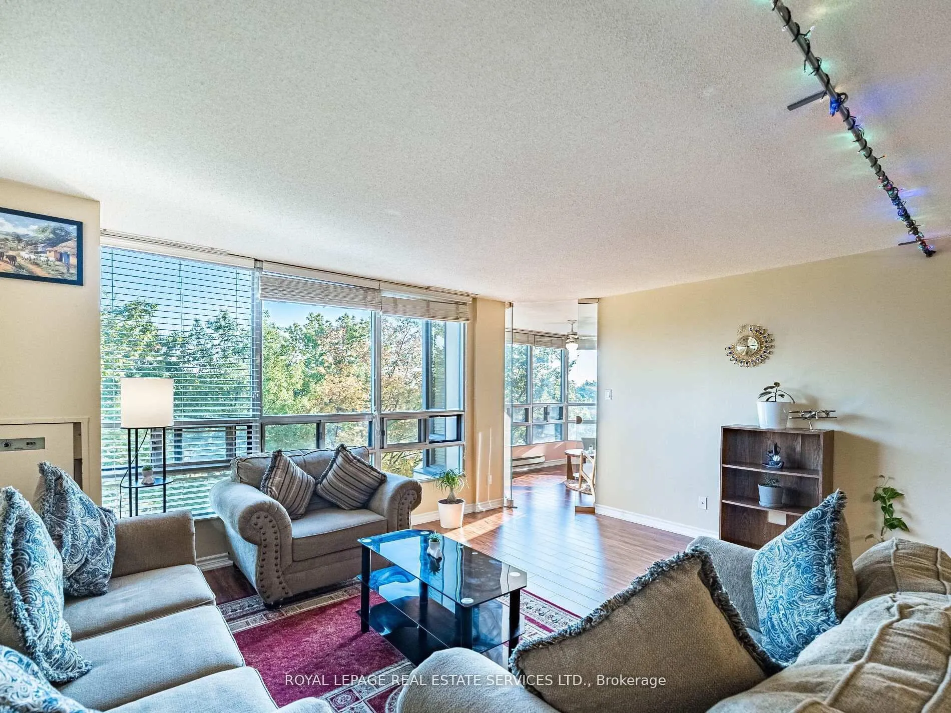 Photo 2 of Unit 512, 310 Mill Street S, Brampton, Brampton South — HOMEH