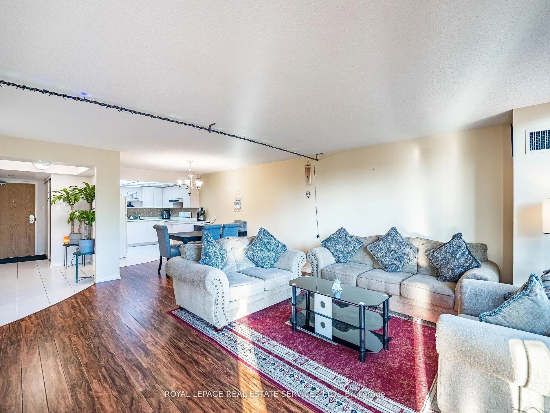 Photo 17 of Unit 512, 310 Mill Street S, Brampton, Brampton South — HOMEH