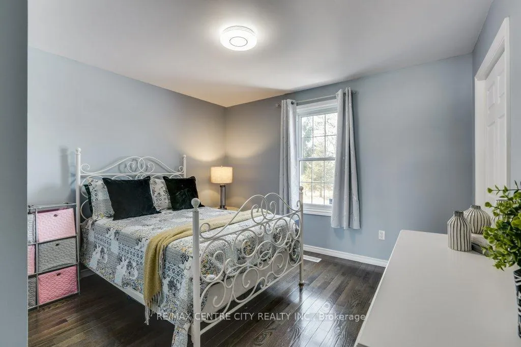 Photo 23 of 34135 Talbot Line, Southwold, Rural Southwold — HOMEH