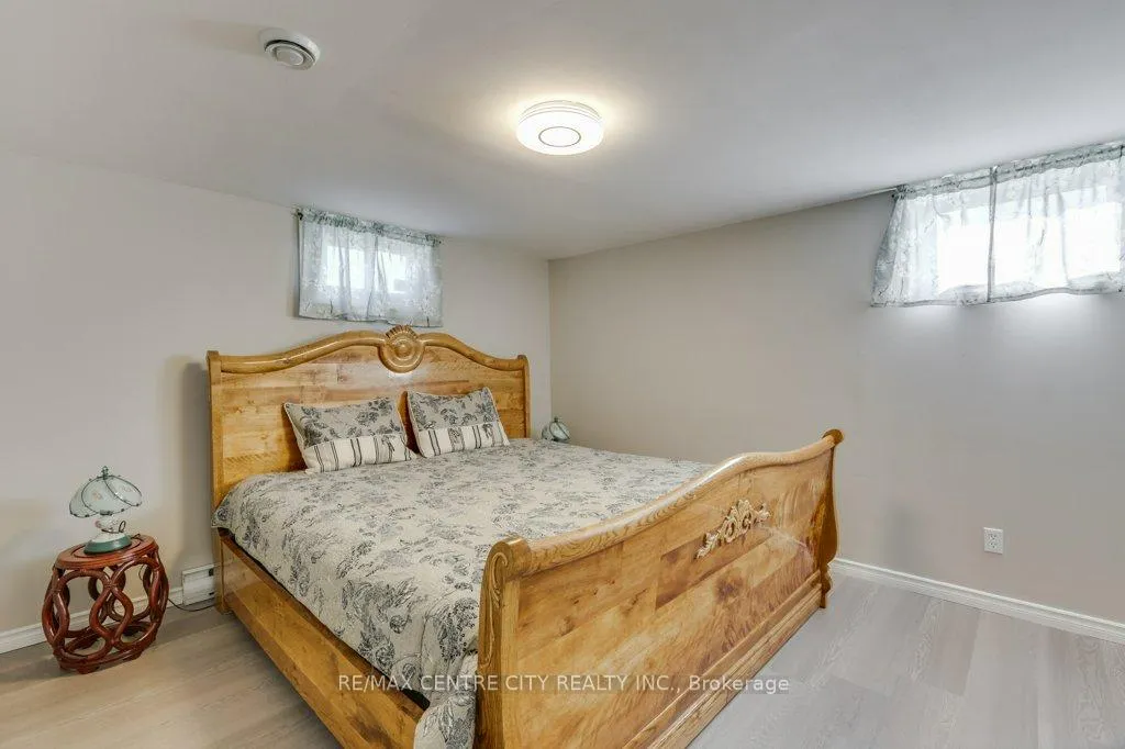 Photo 33 of 34135 Talbot Line, Southwold, Rural Southwold — HOMEH