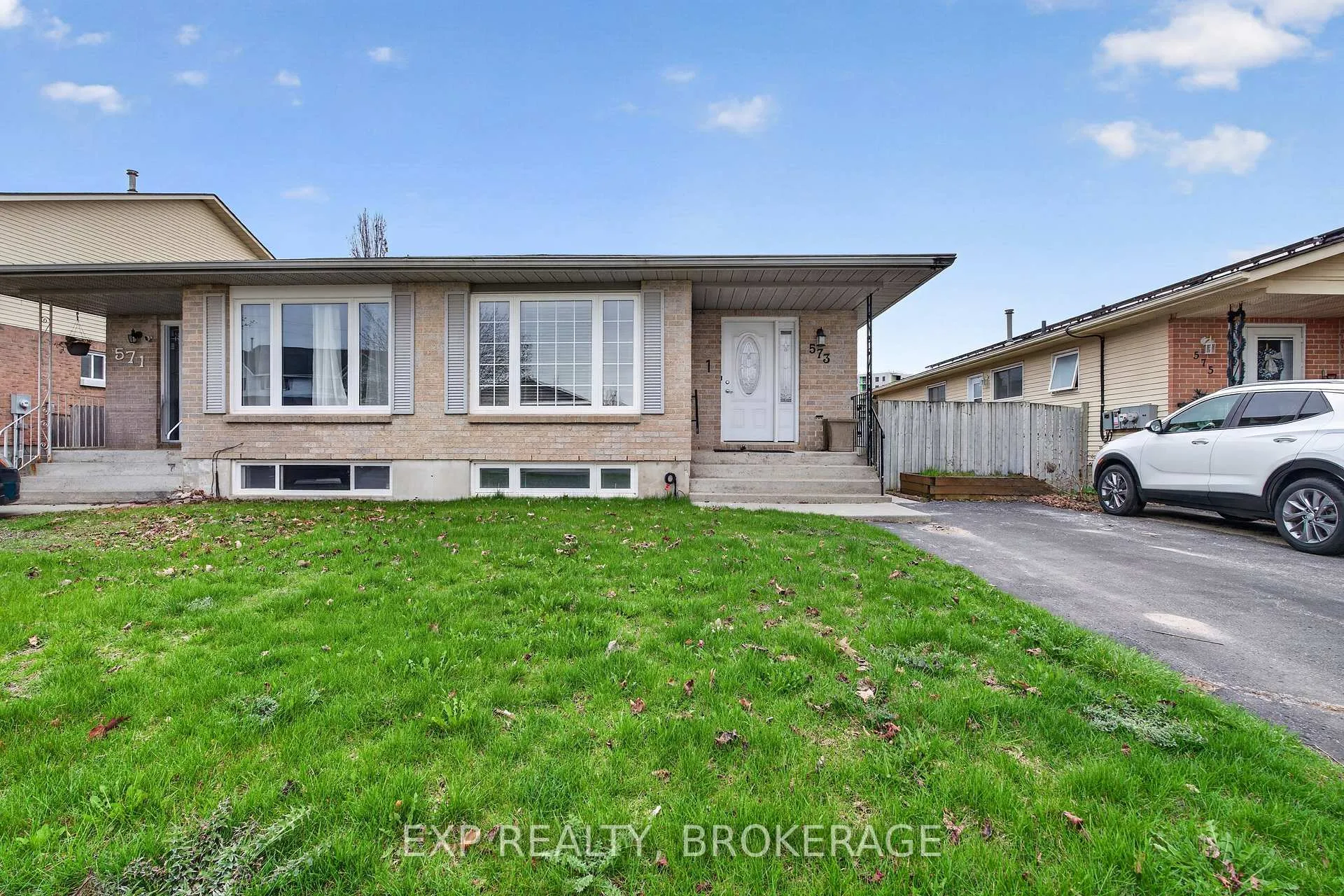 Photo 1 of 573 Whistler Terrace, Kingston, East Gardiners Rd — HOMEH
