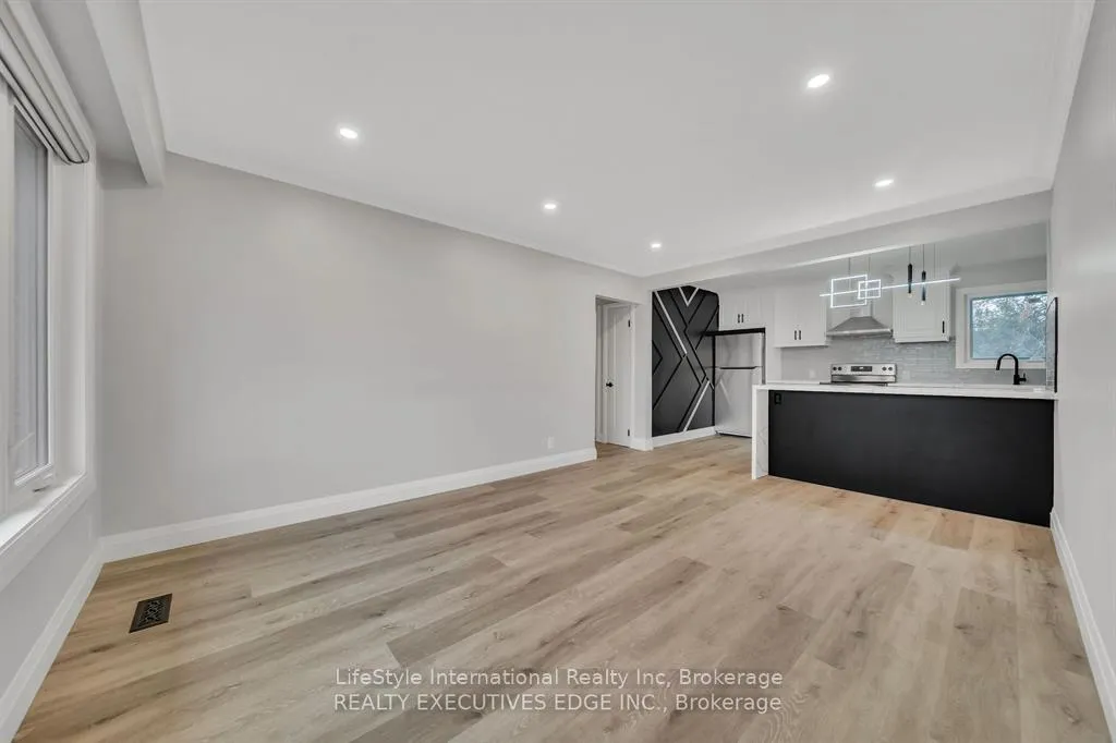 Photo 1 of 234 Stevenson Street N, Guelph, St. George's — HOMEH