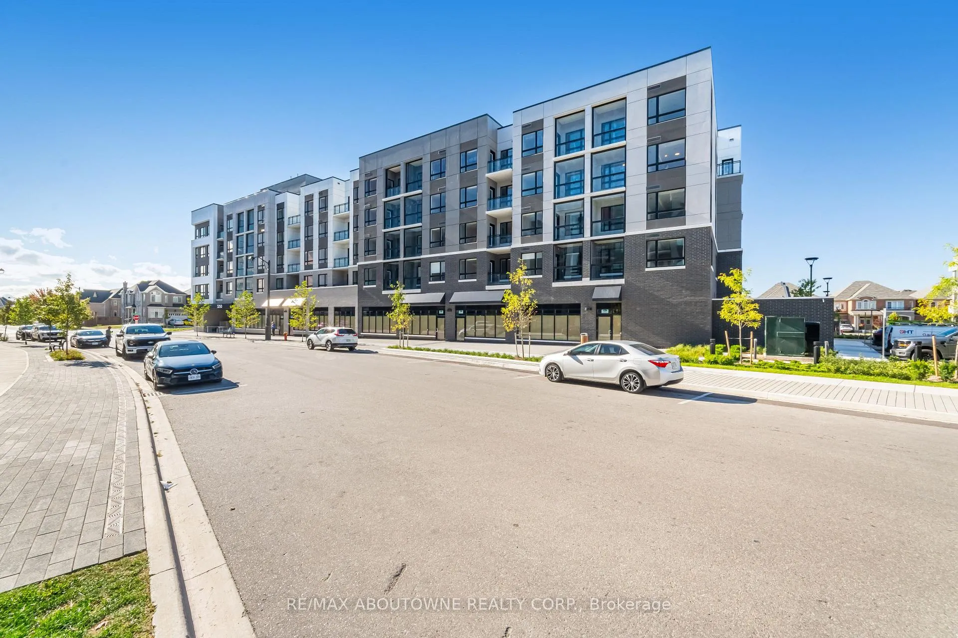 Photo 5 of Unit 228, 3250 Carding Mill Trail, Oakville, Glenorchy — HOMEH